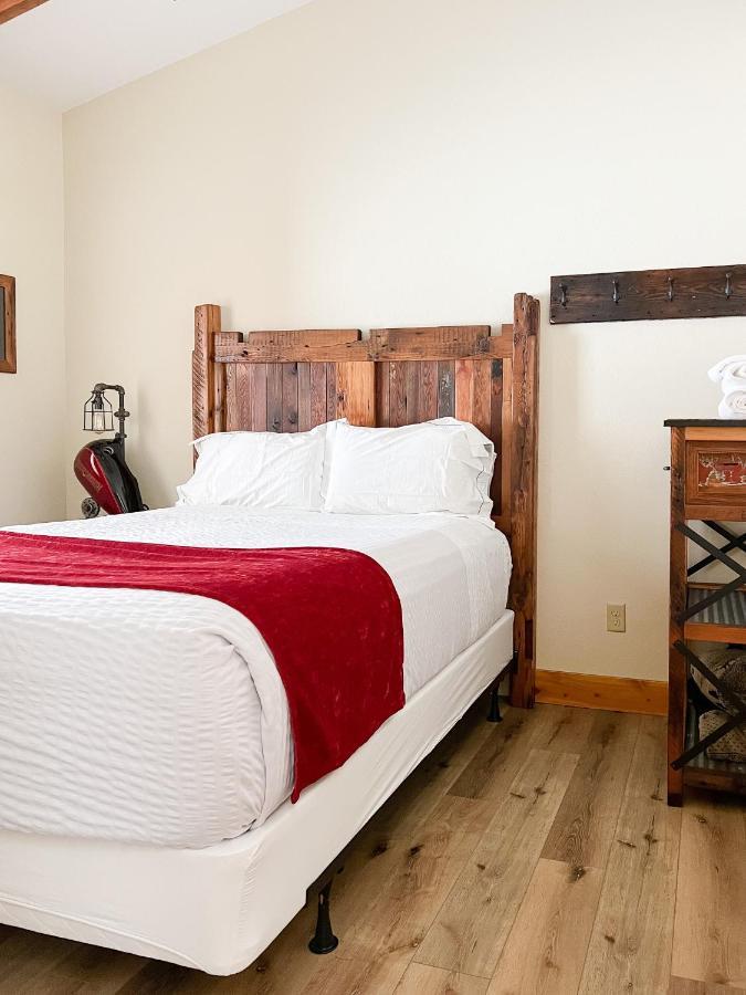 Mercer Cranberry Inn מראה חיצוני תמונה