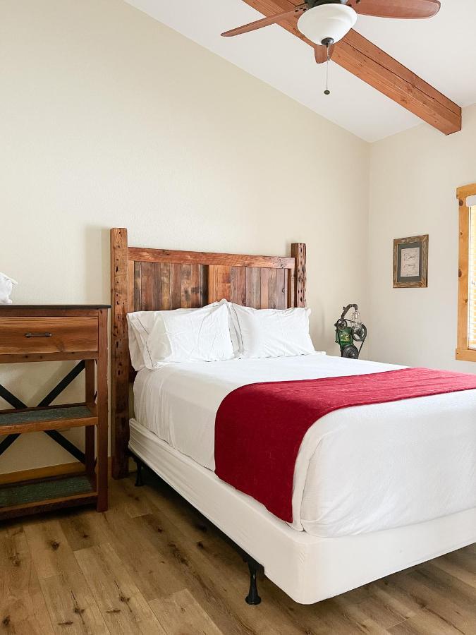 Mercer Cranberry Inn מראה חיצוני תמונה